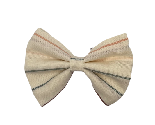 Cozy Lines Bow